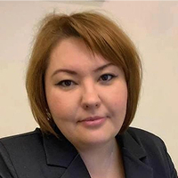 Слуцкая Юлия Леонидовна