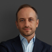 Губанов  Роман  Владимирович